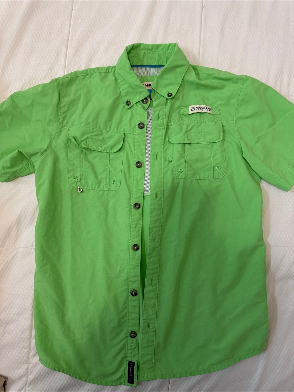 Magellan Outdoors Lightweight Fishing Shirt in Lime Green Boys M (10/12)